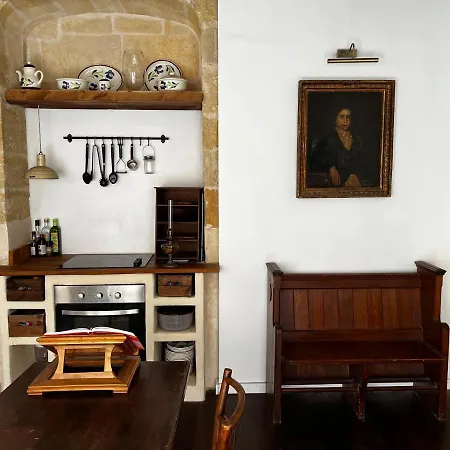 The Old Priory Beaucaire Holiday home